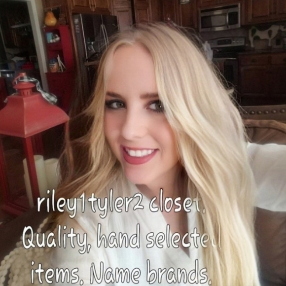 Cachet Gown Black Plunging v neck long Flowy evening gown rhinestone drop Sz 12 - Picture 9 of 9